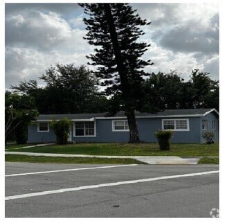 Building Photo - 20405 NW 21st Ave