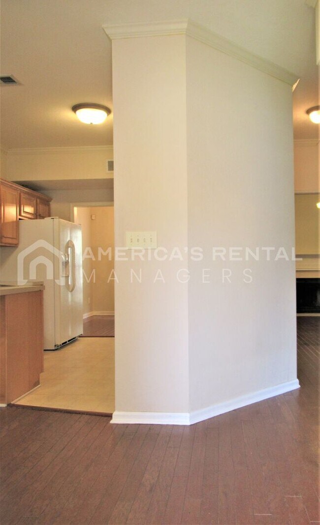 Building Photo - DEPOSIT PENDING! Home for rent in Hoover!!