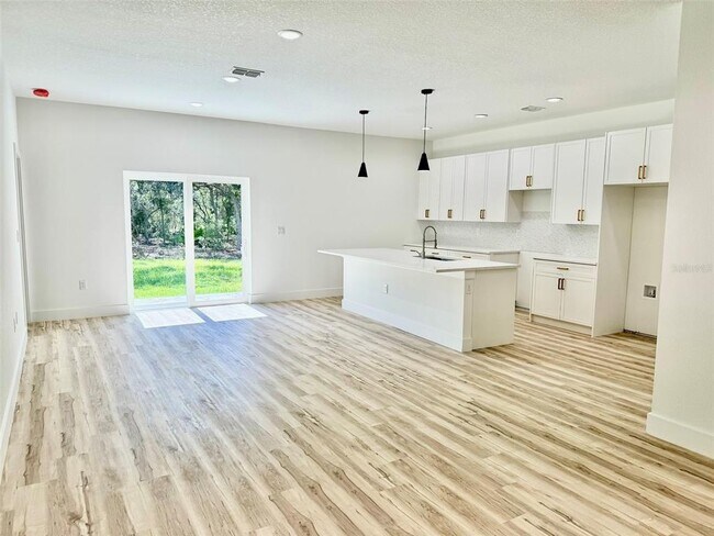Foto del edificio - 10141 N Jacobson Way