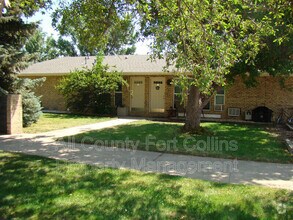 Building Photo - 1719 Larch St