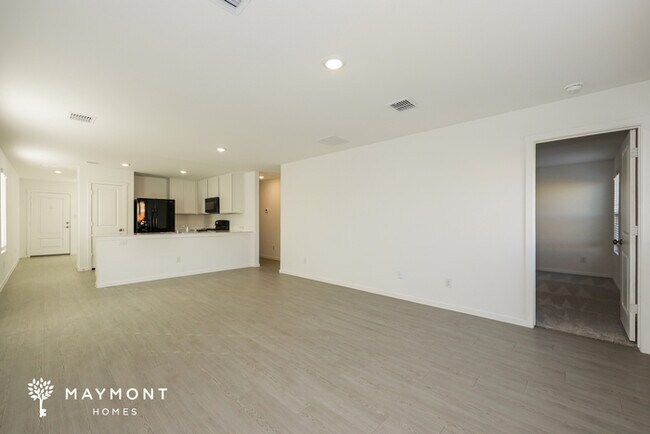 Building Photo - 3036 Burmese St