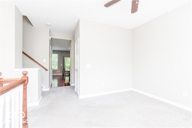 Building Photo - 919 Rosalind Pl