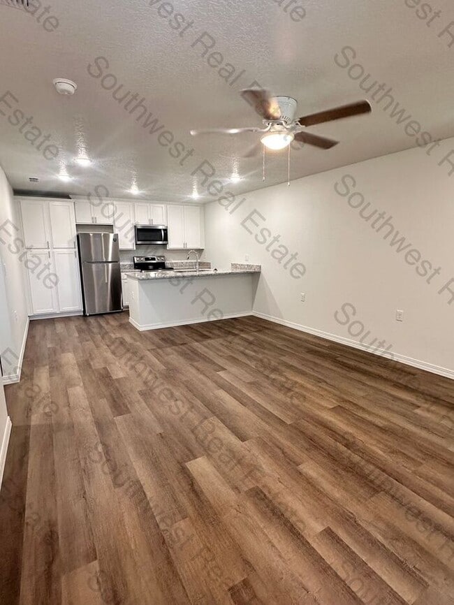Building Photo - Brand new apartments