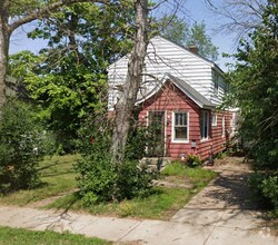 Building Photo - 2010 Hogeboom Ave