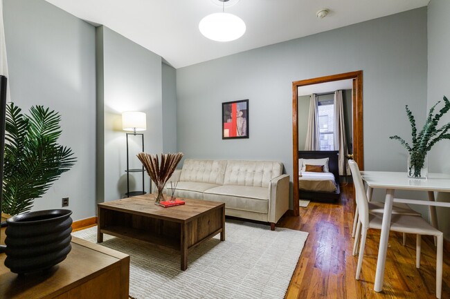 Foto del edificio - 346 E 65th St