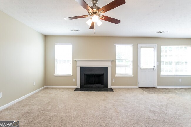 Building Photo - 216 Prairie Hen Ln