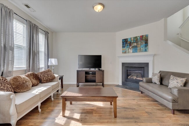 Foto del edificio - 3495 Mackinac Island Ln