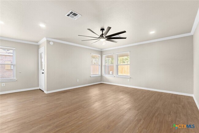 Building Photo - 4209 Paintbrush Dr