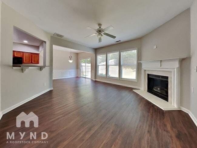 Building Photo - 5825 Sterling Ct