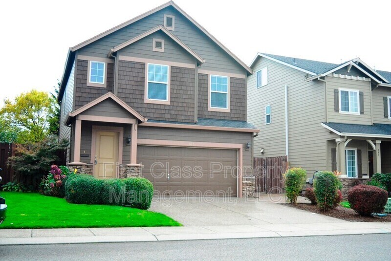 873 NW 2nd Ave, Canby, OR 97013 House Rental in Canby, OR