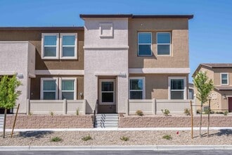 Building Photo - 3727 CELESTA VISTA Ave