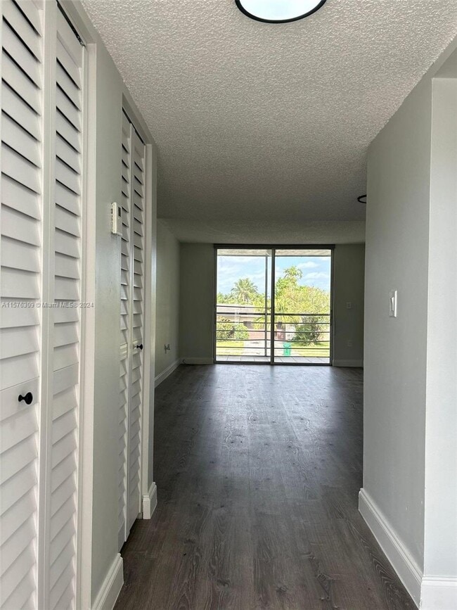 Building Photo - 14180 SW 84th St