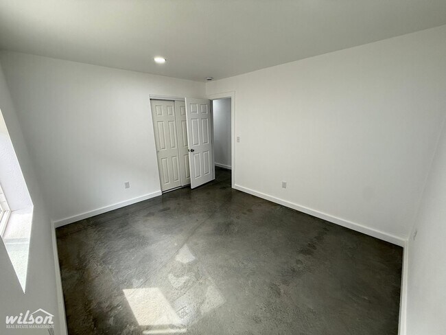 Foto del edificio - 2507-2509 S 47th Ave