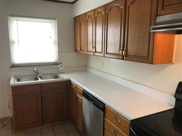 Building Photo - 5708 Boutall St