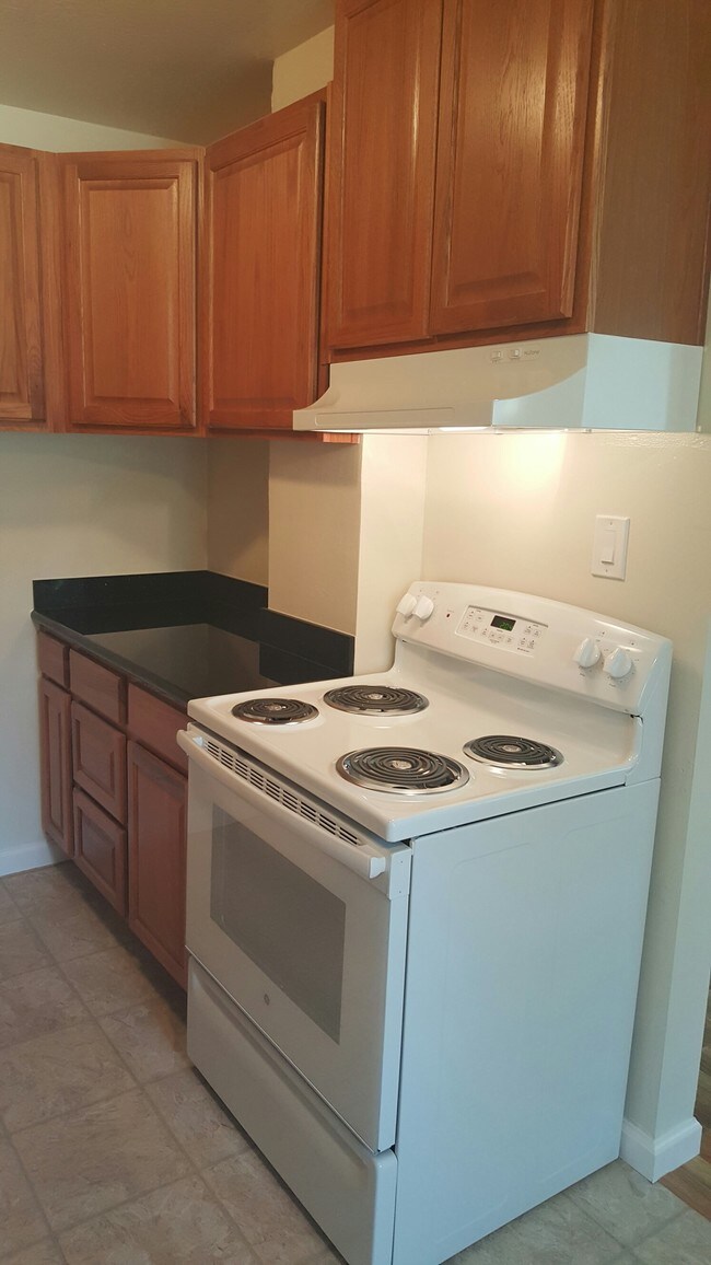 Redwood Gardens Apartments Vallejo, CA