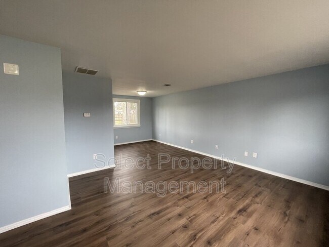 Foto del edificio - 4705 Hartford Drive