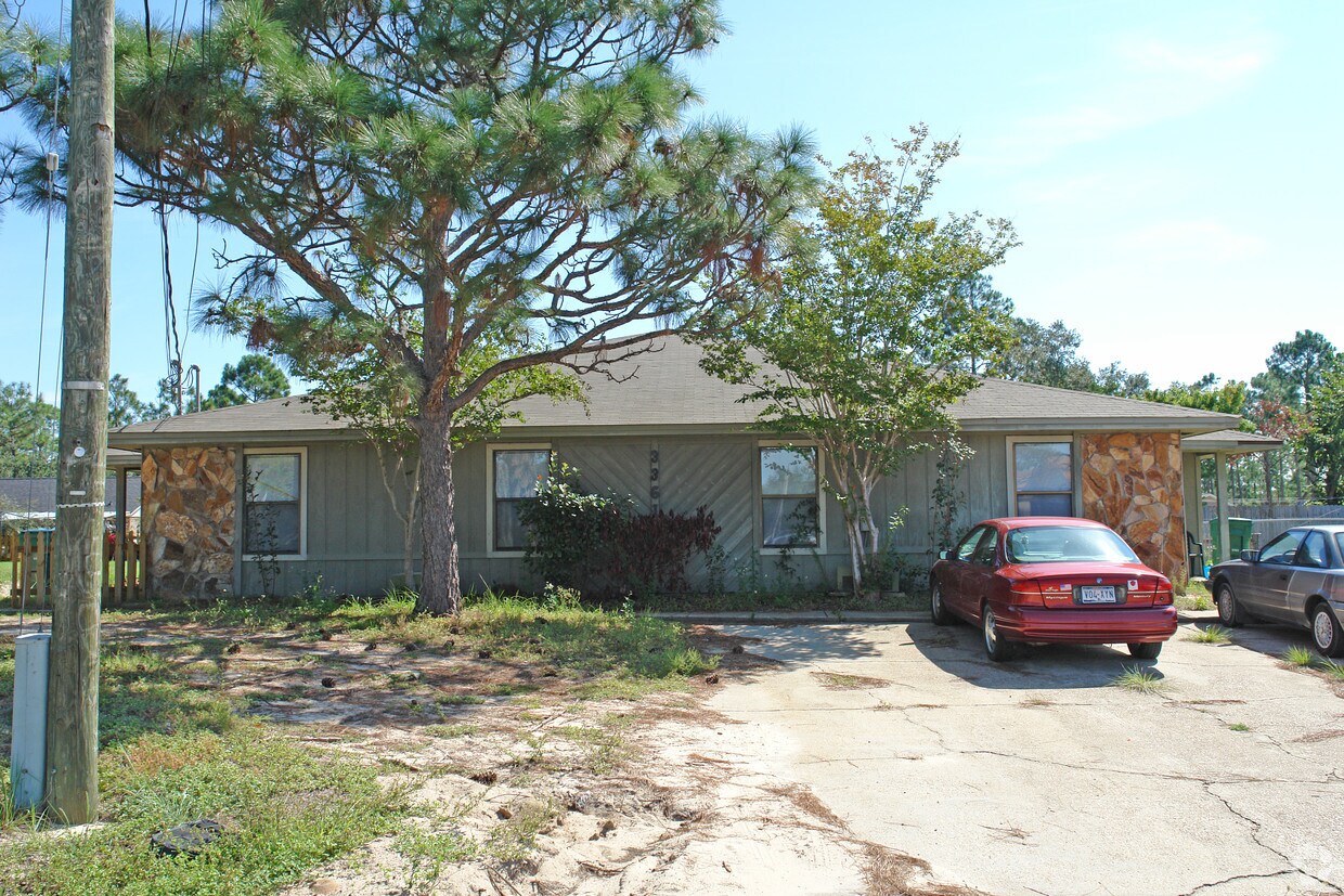 Foto principal - 3361 Green Briar Cir