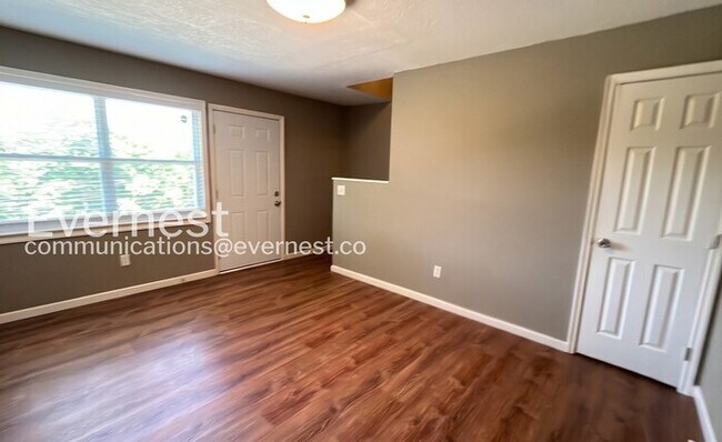 Foto del edificio - 3308 Roadrunner Trail