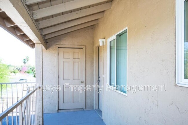 Foto del edificio - 2701 E Beck Ln