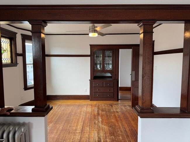 Building Photo - 683 Adams St