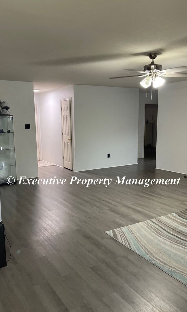 Foto del edificio - 208 Mesquite Cir