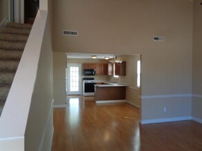 Building Photo - 2600 Sunflower St