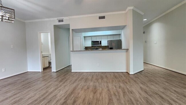 Building Photo - 18809 Egret Bay Blvd