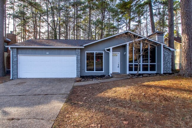 Building Photo - 20 Laver Cir