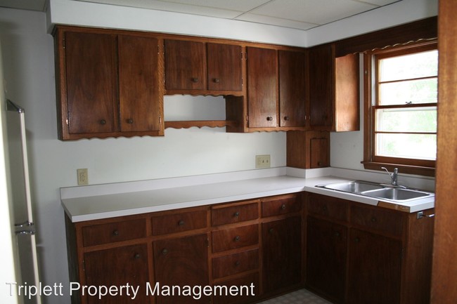 Foto del edificio - 2 br, 1 bath House - 1540 Meadowlane Avenue