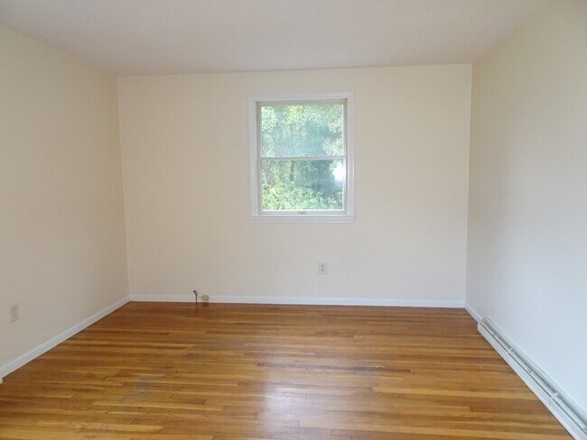 Foto del edificio - 6 Pondover Rd