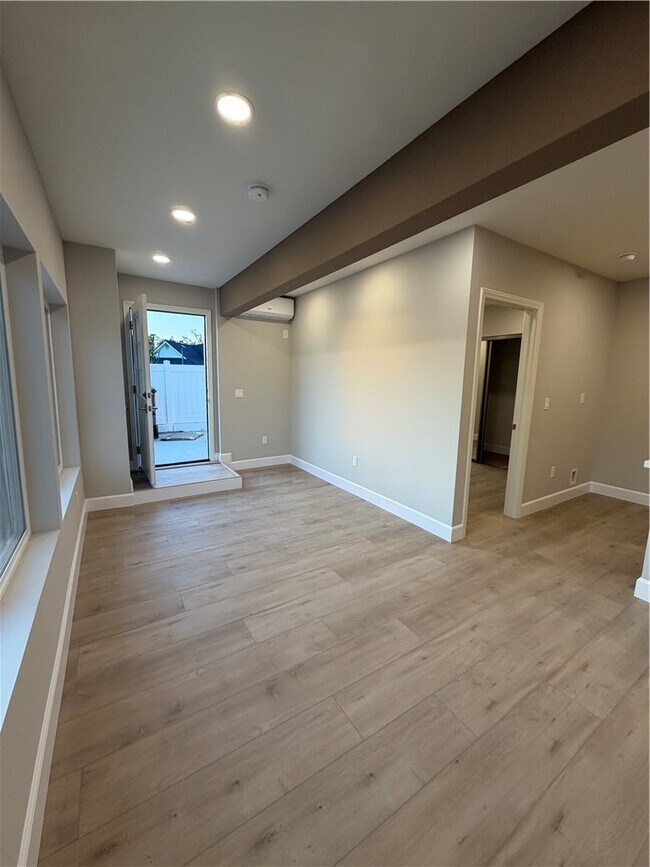 Foto del edificio - 2155 El Rancho Vista