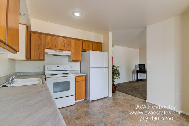 Foto del edificio - 531 S Angus Ave