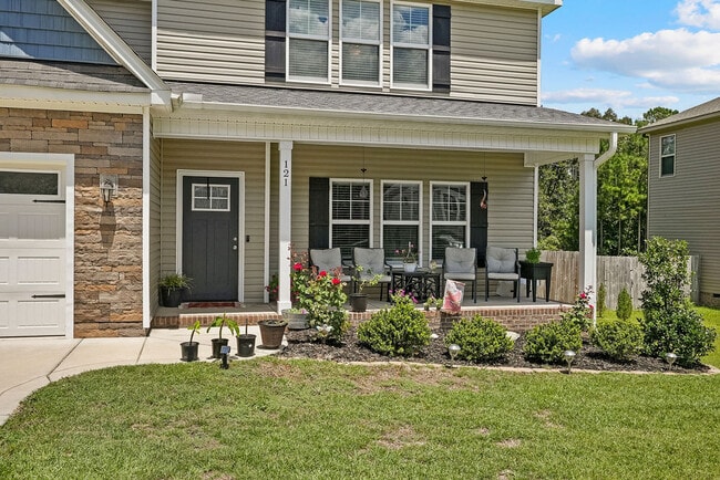 Building Photo - 121 Tanna Pl