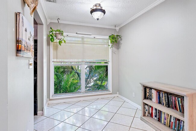 Foto del edificio - 733 Hummingbird Way