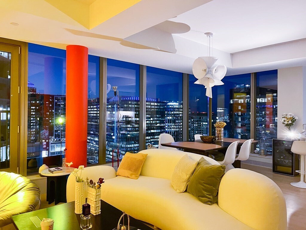 133 Seaport Blvd Unit 2002, Boston, MA 02210 Condo for Rent in Boston