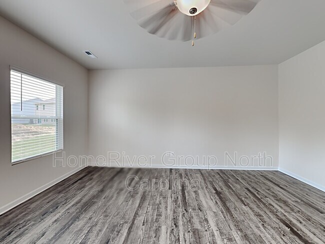 Building Photo - 5716 Camp Ct
