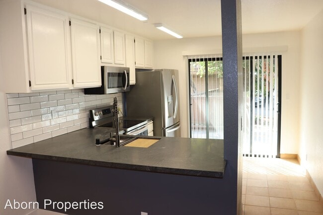Building Photo - 2 br, 2 bath House - 120 La Quebrada Way