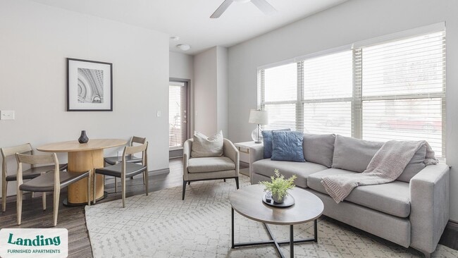 Building Photo - 650 S Main St