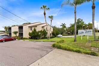 Building Photo - 1040 S Buena Vista Dr