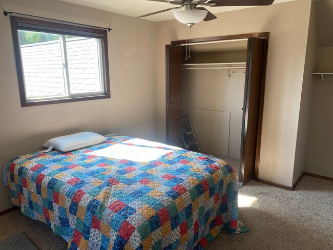 Foto del edificio - 10485 Lakewood Pl
