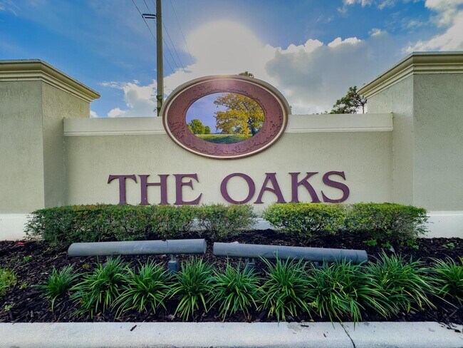 Foto del edificio - 6022 SE Split Oak Trail