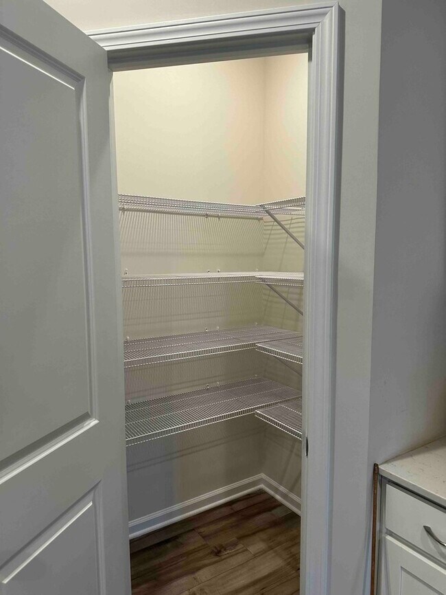 Foto del edificio - 261 E Compass Wy