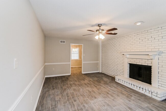 Building Photo - 4658 Limestone Ln