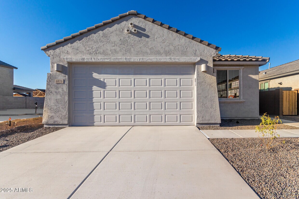 Foto principal - 6970 W Gwen St