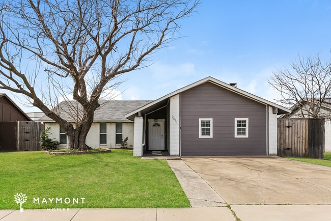 Building Photo - 2611 Elk Grove Rd