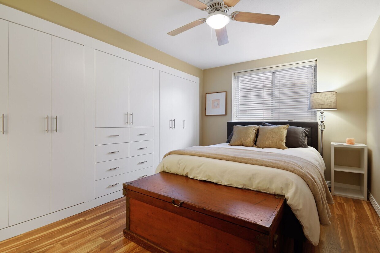 Foto principal - 2706 Humboldt Ave S