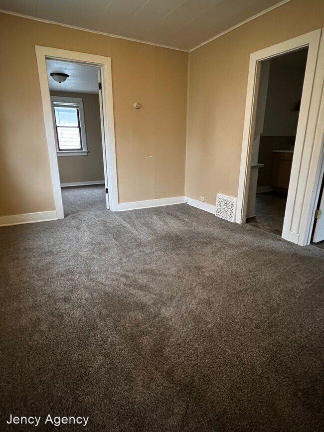 Building Photo - 1 br, 1 bath House - 407 1/2  N. 1st St