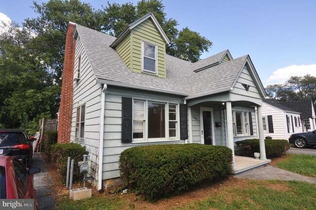Building Photo - 204 Bellview Ave