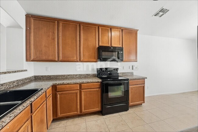 Foto del edificio - 11232 W Pierson St