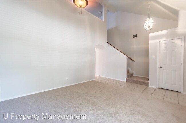 Foto del edificio - 4 br, 2.5 bath House - 5828 Bedrock Dr